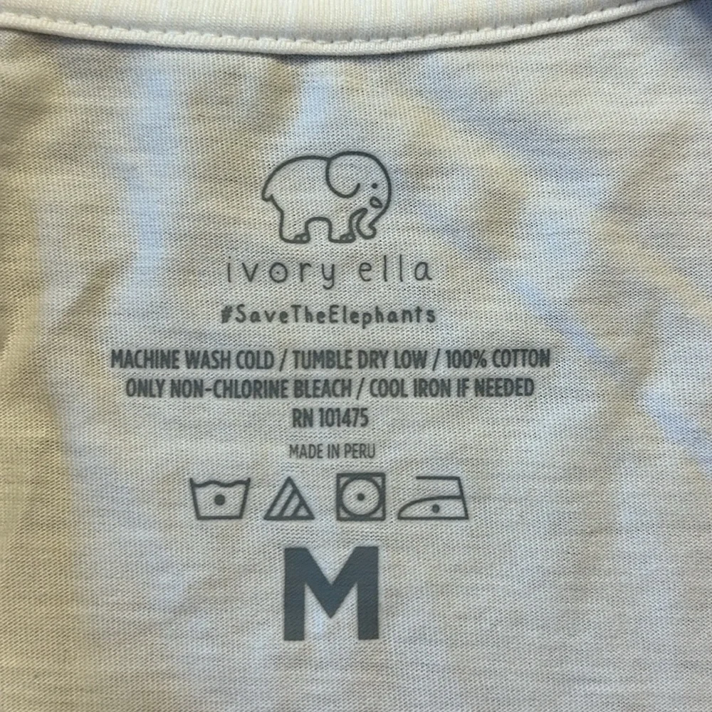 NWOT Ivory Ella White Short Sleeve Shirt, Size Medium - Picture 5 of 5